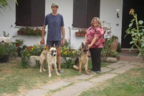 Lupo Alberto e Nika, insieme con la nuova famiglia!